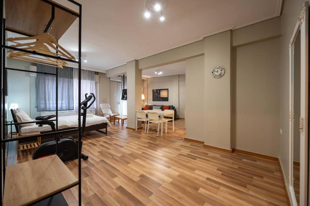 άνετο κεντρικό διαμέρισμα. Apartment Larissa